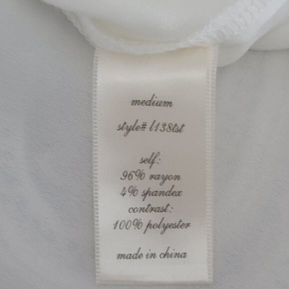 Blue Rain Embroidered detail Boxy Fishtail ladies blouse white Sz Med Coquette - Picture 5 of 7